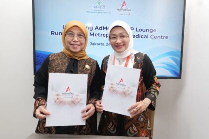 CEO AdMedika Dian Prambini saat memberikan sambutan pada peresmian AdMedika VIP Executive Lounge di Rumah Sakit Metropolitan Medical Centre (RS MMC). Foto: Telkom Indonesia