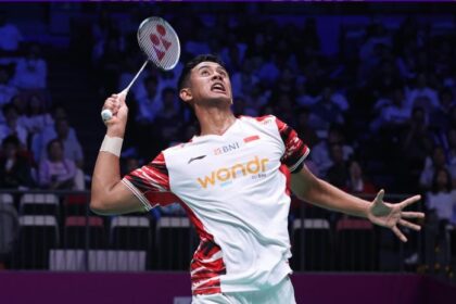 Tunggal putra Alwi Farhan berhasil menyumbang poin di Piala Sudirman 2025, Foto: PBSI