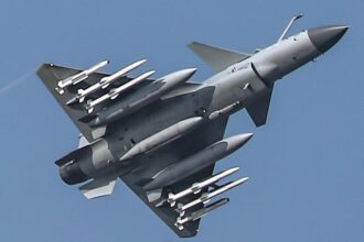 Jet tempur F16 Pakistan siap melakukan serangan balasan ke India. Foto: Kemhan Pakistan