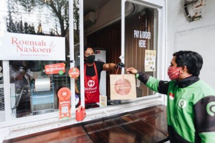 GoFood hadirkan kampanye Pesta Kuliner GoFood untuk memanjakan pelanggan lewat berbagai penawaran spesial. Mulai 5 Mei hingga 2 Juli 2025, pelanggan bisa menikmati diskon hingga 75 persen. Foto: Ist