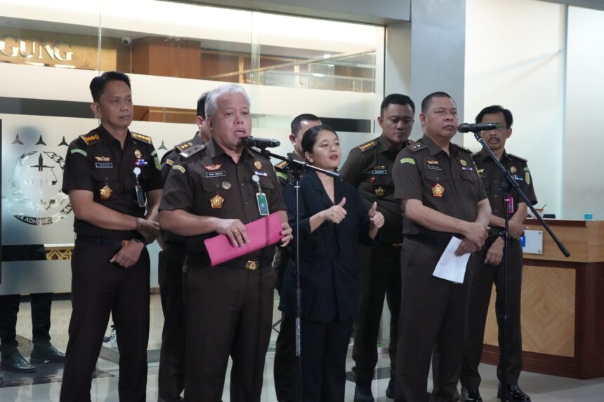 Kaluspenkum Kejaksaan Agung Harli Siregar saat memberikan keterangan kepada awak media di kompleks Kejaksaan Agung, Jakarta. Foto: Yudha Krastawan/ipol.id