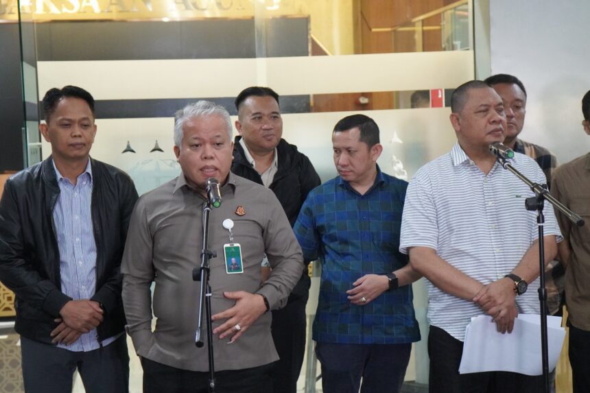 Kapuspenkum Kejaksaan Agung, Harli Siregar (kedua dari kiri). Foto: Yudha Krastawan/ipol.id