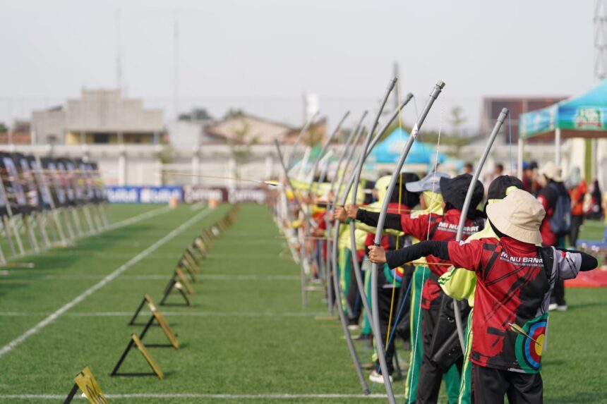 Foto: MilkLife Archery Challenge 2025 Seri 1 yang bergulir pada 9 Mei hingga 11 Mei di Supersoccer Arena, Kudus, Jawa Tengah rampung digelar.