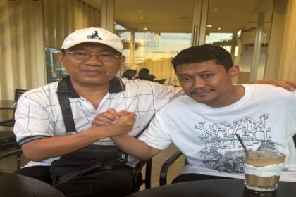 ASN BKD DKI Jakarta, Wahyu Handoko (kanan) bersama aktivis Jakarta, Sugiyanto.(Foto istimewa)