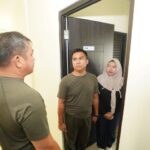 Jenderal TNI Maruli Simanjuntak saat mengecek langsung kendala anggotanya. Foto: Dispenad