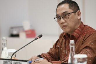 Komdigi Alexander Sabar