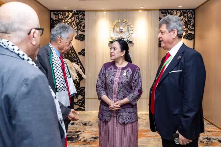 Ketua DPR RI Puan Maharani bertemu dengan pimpinan Dewan Legislatif Palestina, Mohammad Moussa Subeih Zeidan beserta rombongan.