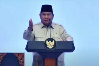 Presiden Prabowo Subianto, yang juga menjabat Ketum Partai Gerindra, berpidato dalam Kongres IV PP Tidar di Jakarta, Sabtu (17/5/2025). Foto: ipol.id