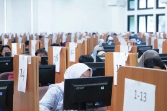 Ilustrasi peserta mengikuti UTBK 2025. Foto: dok. UNS