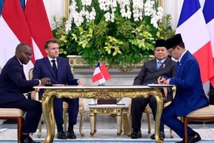 Sebanyak 21 dokumen kesepakatan ditandatangani, ditunjukkan, dan diumumkan di hadapan Presiden Prabowo Subianto dan Presiden Emmanuel Macron di Istana Merdeka, Jakarta, Rabu (28/5/2025). Foto: BPMI Setpres