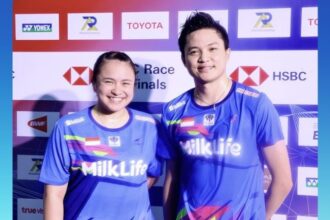 Ganda campuran Bobby Setiabudi-Melati D Oktovianti mengalahkan wakil tuan rumah, Kitipat Karnnithiwat-Kraita Nakthongtip di Thailand Open 2025.