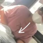 Seorang pria melakukan masturbasi di dalam angkot. Foto: Tangkapan layar Instagram @medsoszone