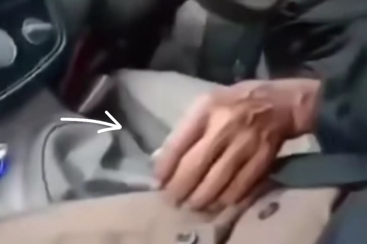Sopir taksi online dengan tega melalukan pelecahan yang dilakukannya kepada seorang siswi. Foto: Tangkap layar IG @polsekcileuyie_polrestabandung Hotel