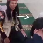 Sepasang pelajar di Garut nyaris jadi amukan warga setelah tertangkap basah mesum di atap masjid saat siang hari. Foto: Tangkap layar IG @poros.garut