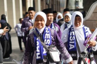 Jemaah haji Indonesia tiba di Madinah. Foto: MCH 2025
