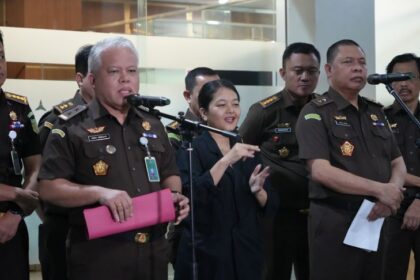 Kapuspenkum Kejaksaan Agung, Harli Siregar (kiri). Foto: Yudha Krastawan/ipol.id
