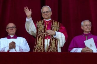 Kardinal Robert Francis Prevost dari Amerika Serikat sebagai Paus terpilih ke-267 dengan nama Paus Leo XIV. Foto: Vatican News