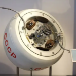 Replika Kosmos 482, wahana milik Uni Soviet yang bisa jatuh ke Indonesia. Foto: Wikipedia