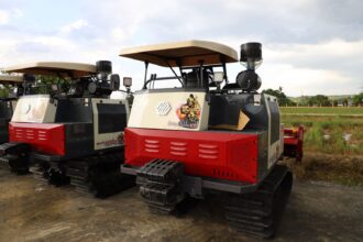 Serah bantuan alat mesin pertanian (Alsintan) dan menandatangani Nota Kesepakatan dengan Kodim 0908 Bontang, Selasa (6/5/2025).