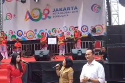 Panggung hiburan yang disediakan Setwan DPRD DKI Jakarta menyambut HUT ke 498 Jakarta. Foto: Ist