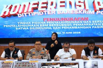Direktur Tindak Pidana Tertentu Bareskrim Polri, Brigjen Pol Nunung Syaifuddin saat konferensi pers. Foto: humas polri