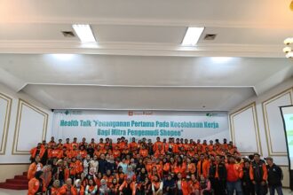 Badan Penyelenggara Jaminan Sosial (BPJS) Ketenagakerjaan Kantor Cabang Jakarta Rawamangun bersama RS EMC Pulomas menggelar health talk dan sosialisasi program BPJS Ketenagakerjaan kepada mitra pengemudi Shopee. Kegiatan tersebut mengangkat tema “Penanganan Pertama pada Kecelakaan Kerja bagi Mitra Pengemudi Shopee.”