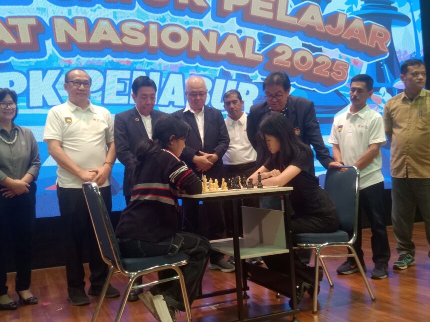 Adri Lazuardi usai Pembukaan Festival Catur Pelajar Tingkat Nasional di SMAK 1 PENABUR Tanjung Duren, Jakarta, Kamis (26/6/2025). Foto/ipol