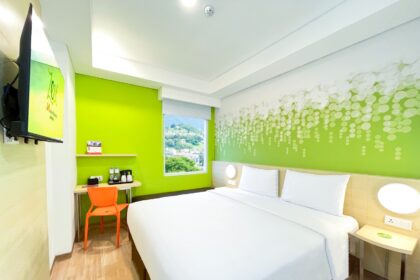 Zest Ambon, budget hotel yang dikelola oleh Swiss-Belhotel International, resmi beroperasi pada Kamis (26/5/2025).