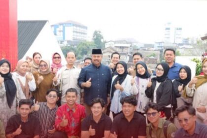 Bupati Kukar Edi Damansyah meresmikan Asrama Mahasiswa Kutai Kartanegara di Jogjakarta.