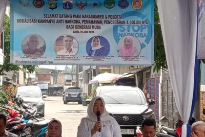 Anggota DPRD DKI, Neneng Hasanah saat menyampaikan paparan bahaya narkoba.(Foto sofian/ipol.id,)