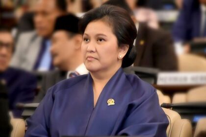 lestari moerdijat