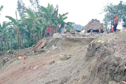 Kondisi bencana tanah longsor yang terjadi di Kabupaten Timor Tengah Selatan, Provinsi Nusa Tenggara Timur, Selasa (17/6/2025). Foto: BPBD Kabupaten Timor Tengah Selatan