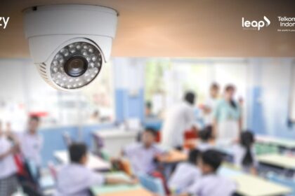 Antares Eazy dari Telkom hadirkan IP Camera berbasis AI untuk sekolah. Dukung keamanan, efisiensi operasional, dan kualitas belajar. Foto: Telkom Indonesia