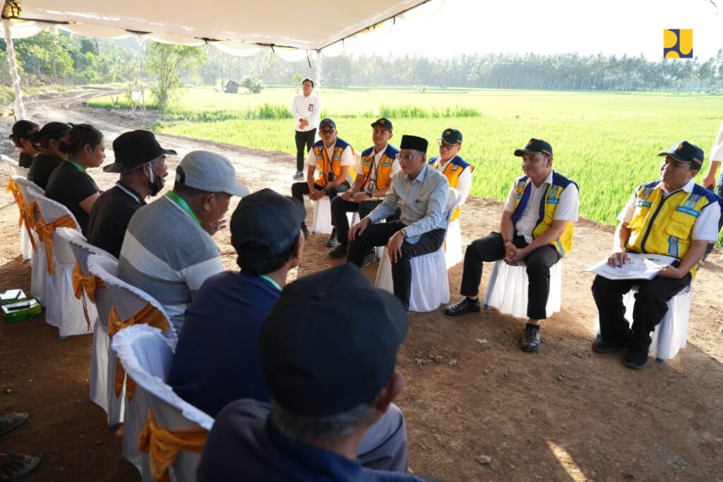 Menteri PU: Rehabilitasi Irigasi Pengga Perkuat Distribusi Air Petani Lombok Tengah 2 8aa1466f ebf2 4563 93b5 fc5f20021c1f