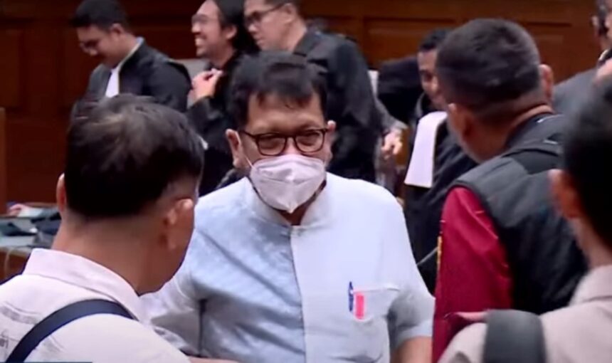 Vonis Zarof Ricar diperberat jadi 18 tahun penjara. Foto: ipol.id