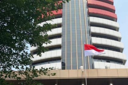 Gedung Merah Putih KPK tampak dari depan. Foto: Yudha Krastawan/ipol.id