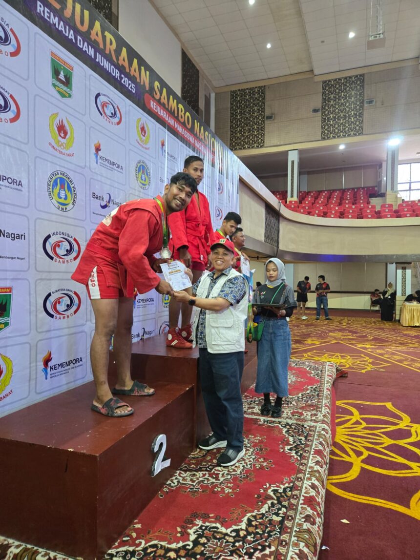 Ketua Pengurus Provinsi (Pengprov) Persambi Sumatera Barat yang juga Manajer Timnas Sambo Indonesia, Nurfirmanwansyah saat ditemui wartawan di Jakarta, Kamis (17/7/2025