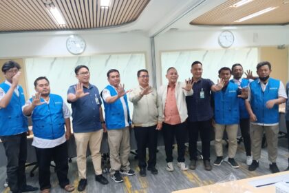 BPJS Ketenagakerjaan sewilayah Jakarta Barat menggelar bimbingan teknis (bimtek) untuk menjadikan pengurus Karang Taruna sebagai agen Perisai (Penggerak Jaminan Sosial Indonesia) di Kantor Cabang Grha BPJamsostek, Jakarta. Foto: BPJamsostek/BPJS Ketenagakerjaan