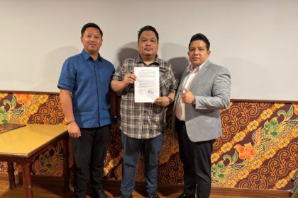 PT Bangkit Lakuliner Indonesia (PT BLI) dan PT Ragam Pangan Madani (PT RPM) saat memberikan klarifikasi, sepakat menyelesaikan persoalan secara kekeluargaan, Sabtu (19/7/2025). Komitmen menjaga prinsip Good Corporate Governance demi kelangsungan hubungan kerja sama sehat, dan memelihara kepercayaan pemangku kepentingan. Foto: Ist