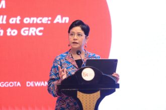 Otoritas Jasa Keuangan (OJK) terus memperkuat tata kelola organisasi melalui penguatan fungsi audit internal, manajemen risiko, pengendalian kualitas,