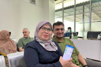 Salah satu peserta JKN, Emy Donasari (46), warga Ciledug, Jakarta Selatan, menceritakan pengalamannya saat harus menjalani operasi pengangkatan rahim akibat kista dan miom yang ia derita.