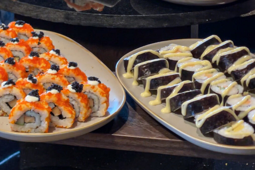 Aneka kuliner Jepang di program Japanese Brunch All You Can Eat Sotis Hotel Kemang. (dok. Sotis Hotel)