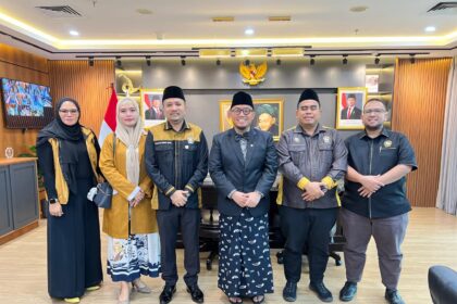 DPP BERSATHU saat berjumpa menyampaikan dukungan dan harapan kepada Wakil Kepala BPH RI, Dahnil Anzar Simanjuntak. Foto; bersathu/tim