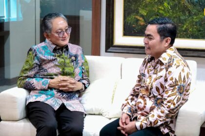 Menteri Pekerjaan Umum (PU) Dody Hanggodo menerima kunjungan Bupati Tana Toraja Zadrak Tombeg