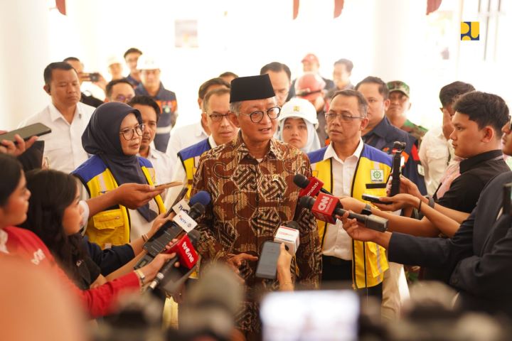 Menteri Dody Pastikan 63 Lokasi Sekolah Rakyat Tahap IA Siap untuk Tahun Ajaran Baru 14 Juli 2025 3 hanggodo 1