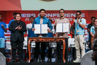 Turnamen pramusim paling bergengsi di Tanah Air, Piala Presiden 2025, resmi diperkenalkan melalui konferensi pers yang digelar pada Jumat (4/7/2025) di lantai 8 Gedung SCTV Tower, Jakarta.