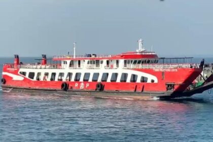 KMP Tunu Pratama Jaya yang dilaporkan tenggelam di Selat Bali dengan membawa 53 penumpang dan 12 awak. Foto: X.com choymarkochoy_