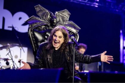 Ozzy Osbourne, vokalis Black Sabbath dan "bapak baptis" heavy metal, meninggal dunia di usia ke-76 tahun. Foto: X.com Ozzy Osbourne