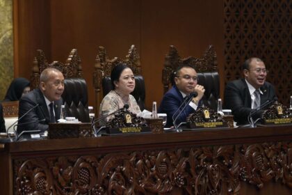 Ketua DPR Puan Maharani saat Rapat Paripurna DPR ke-24 Masa Persidangan IV Tahun Sidang 2024–2025 di Gedung Nusantara II, Senayan, Jakarta, Selasa (15/7/2025). Foto: parlementaria