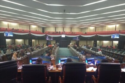 Rapimgab DPRD DKI Jakarta yang digelar Senin (28/7/2025). (Foto istimewa)